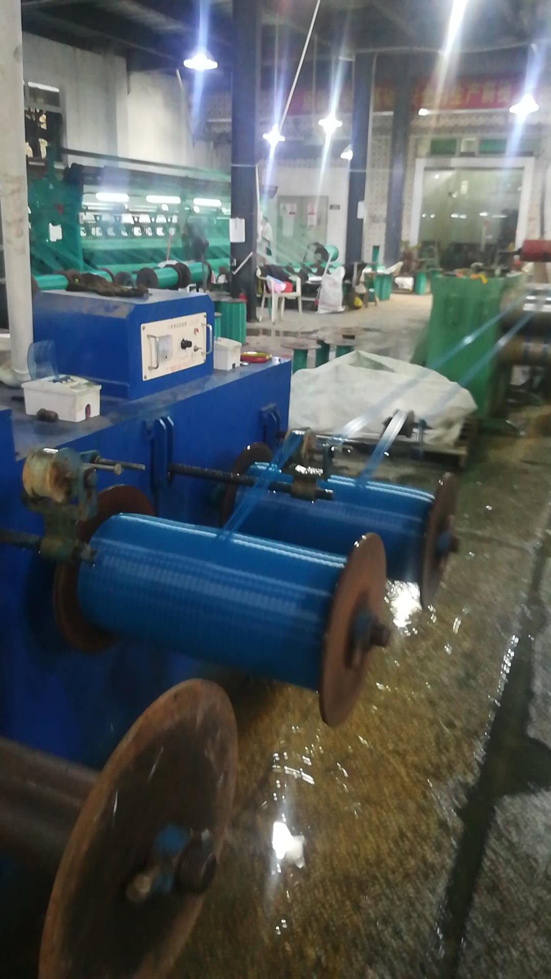 大型拉絲機(jī)